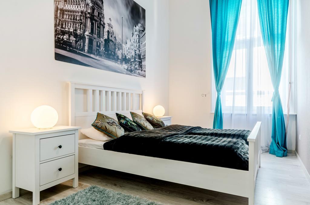 Central Capital Apartments 2 Budapest Exterior photo